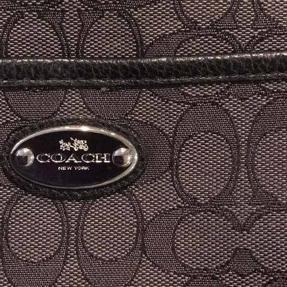 Coach crossbody - Picture 6 of 7